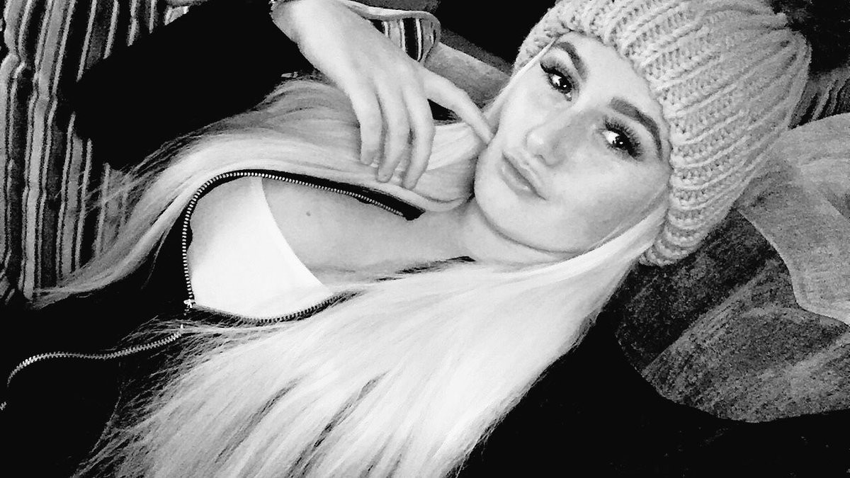 Blonde Big Tits Chav Fucktoy