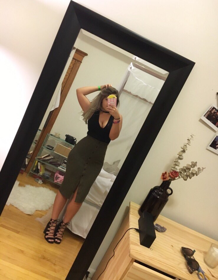 Kyra H Amazing Hot Selfies