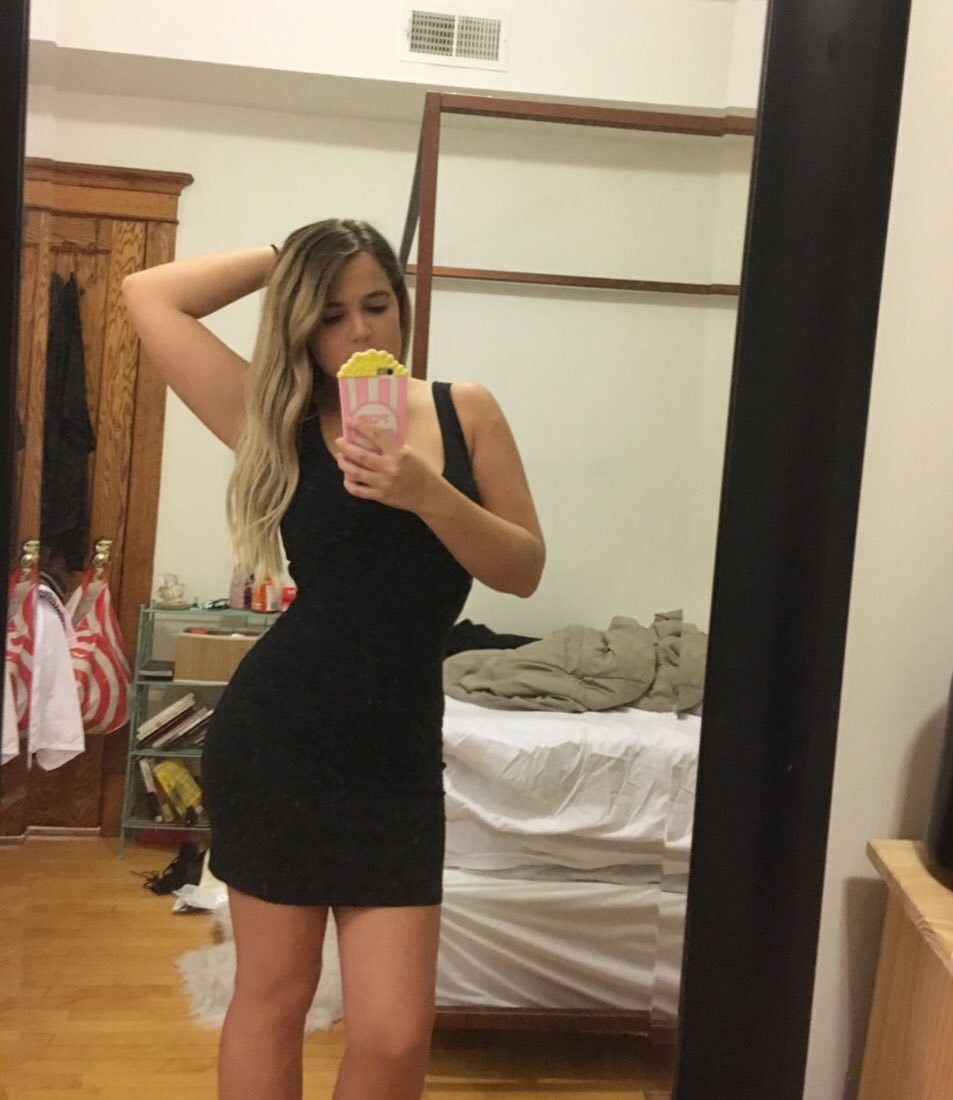 Kyra H Amazing Hot Selfies