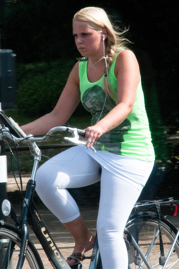 Dutch Girls Cycling Compilation