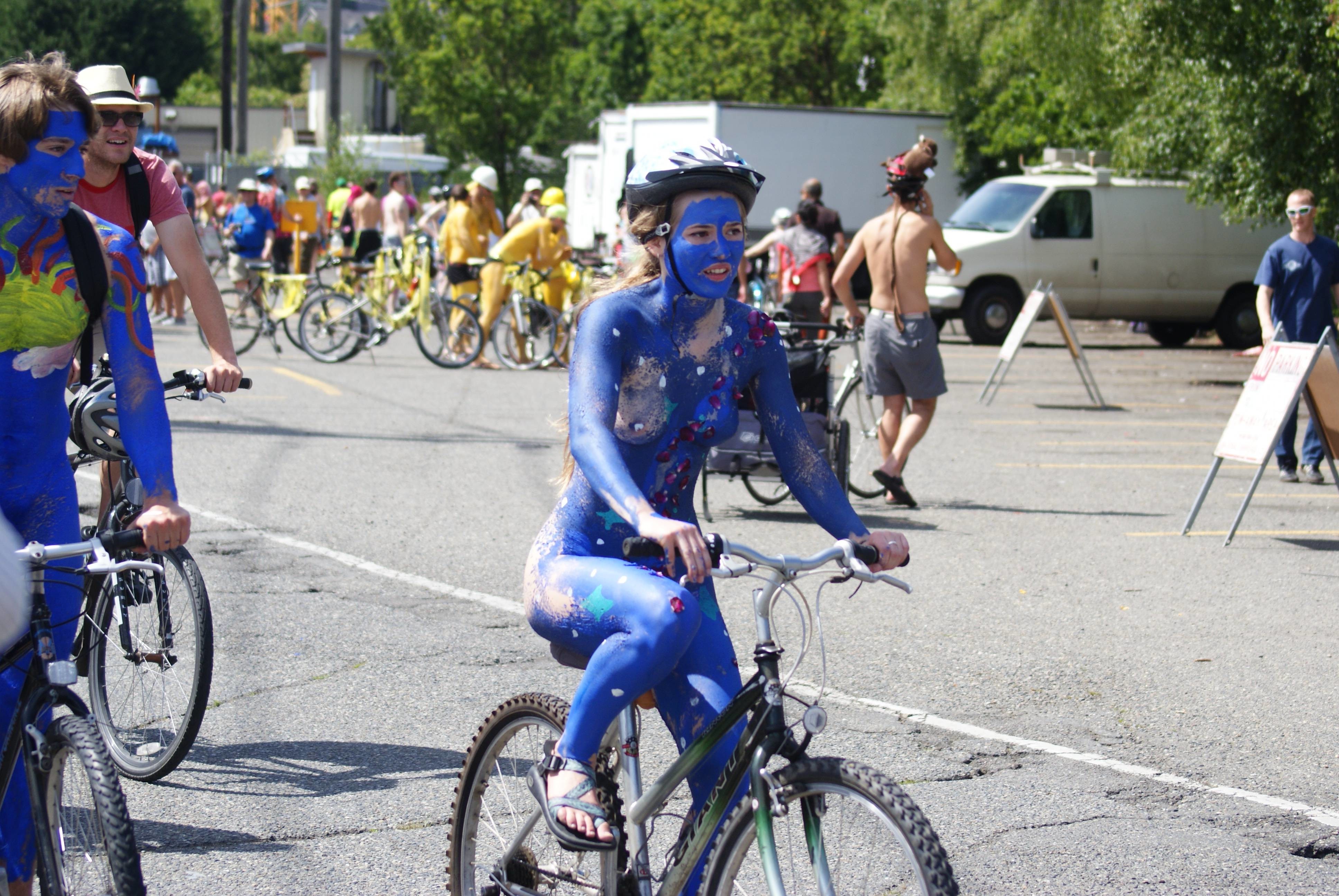 Blue Girl Naked In Public - Fremont Solstice Parade