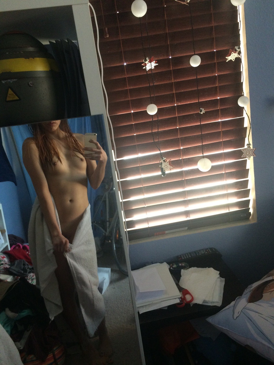 Peachy Amber Asian Cutie