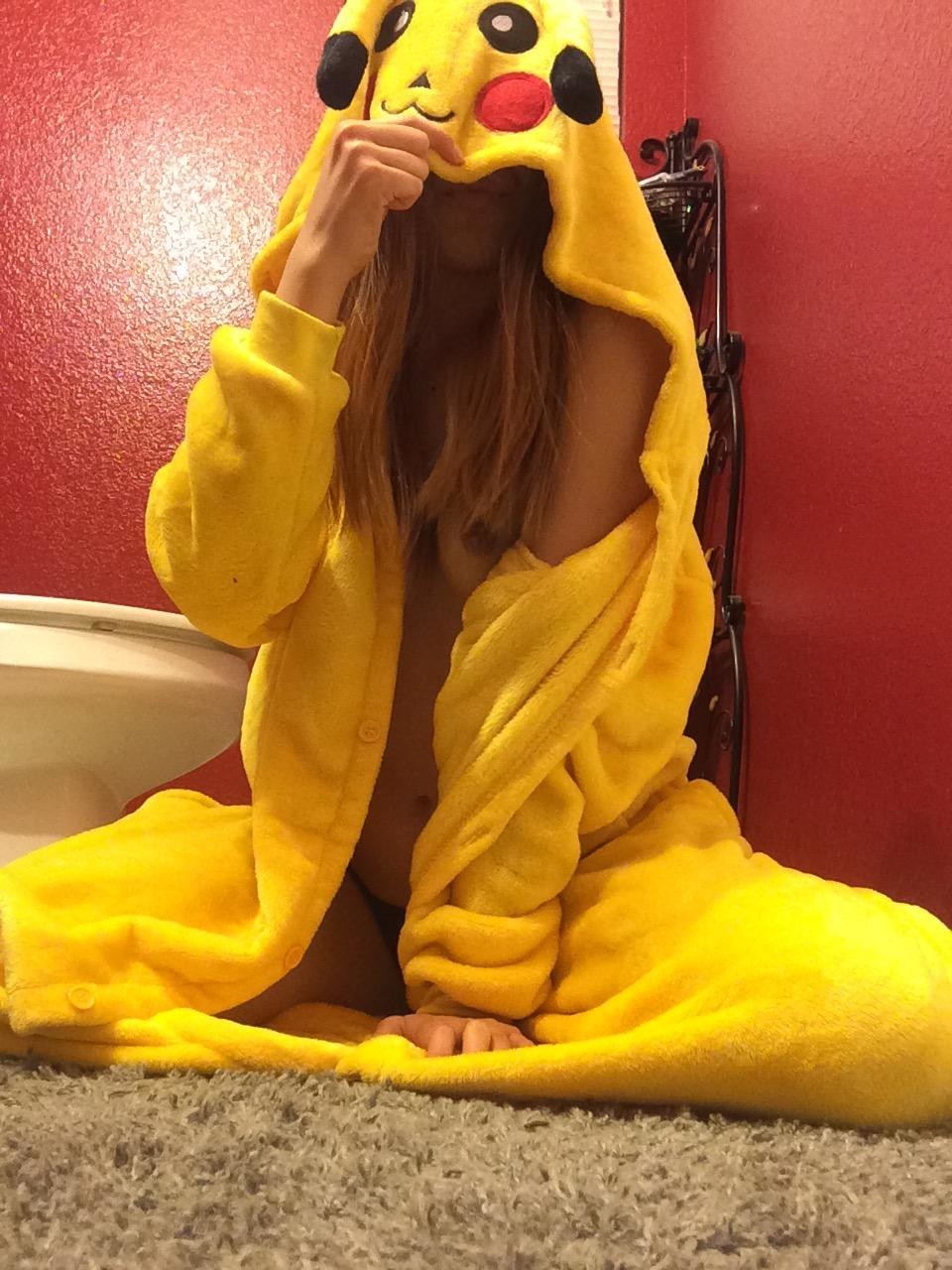 Peachy Amber Asian Cutie