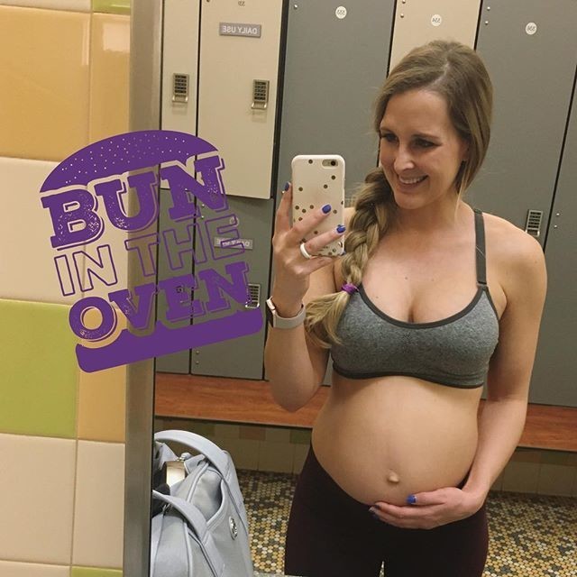 Fit Preggo MILF Kayleigh