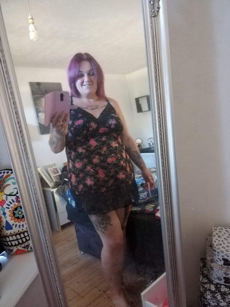 Hampshire UK BBW Webslut Kerry