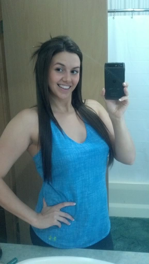 Kelly Gots An Hourglass Figure