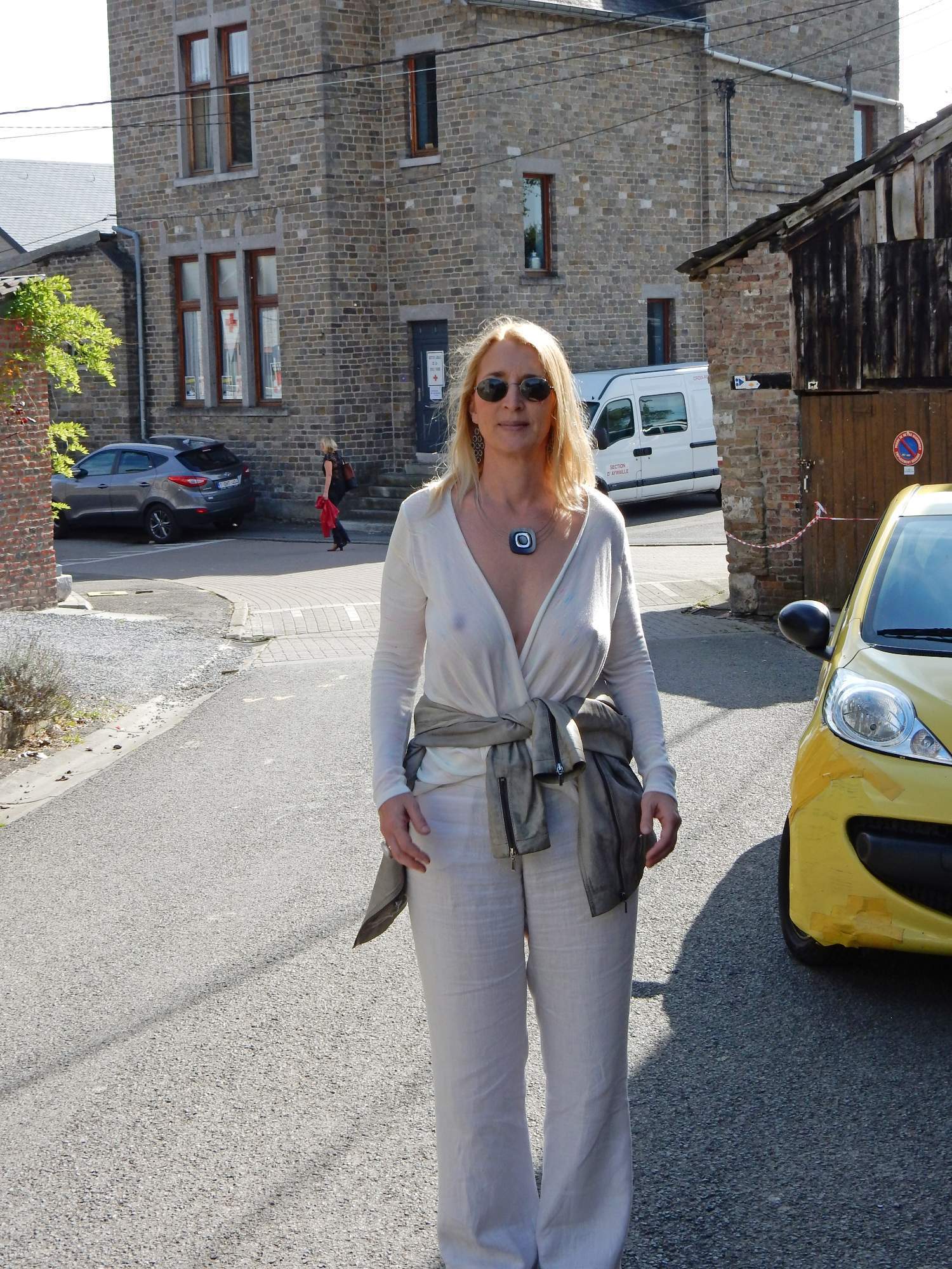 Exhibitionist Blonde Sexy Mature Wow