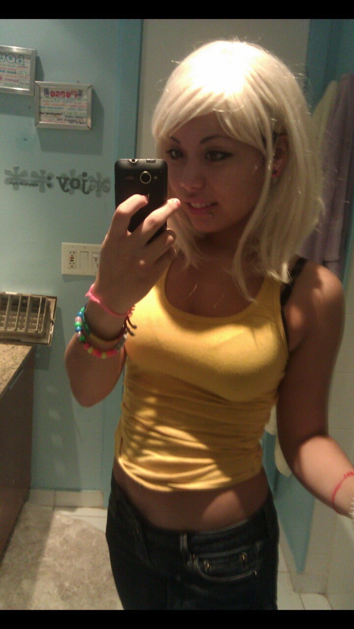 Big Booty Latina Selfie Yoga Girl