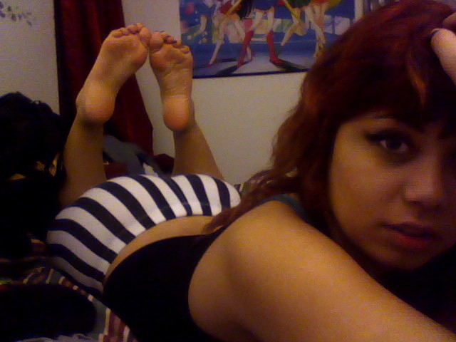 Big Booty Latina Selfie Yoga Girl