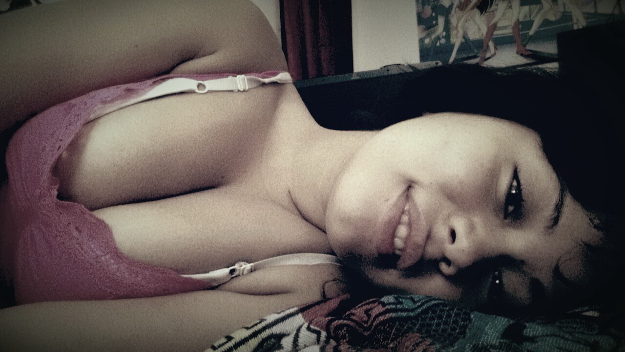 Big Booty Latina Selfie Yoga Girl