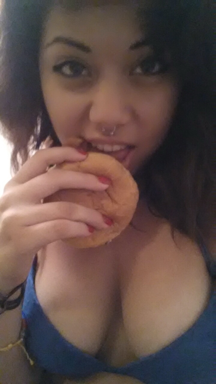 Big Booty Latina Selfie Yoga Girl