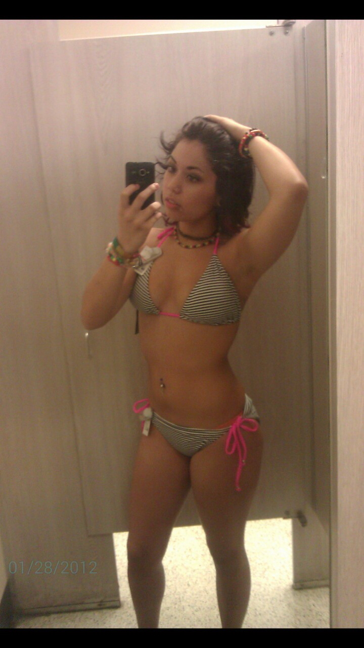 Big Booty Latina Selfie Yoga Girl