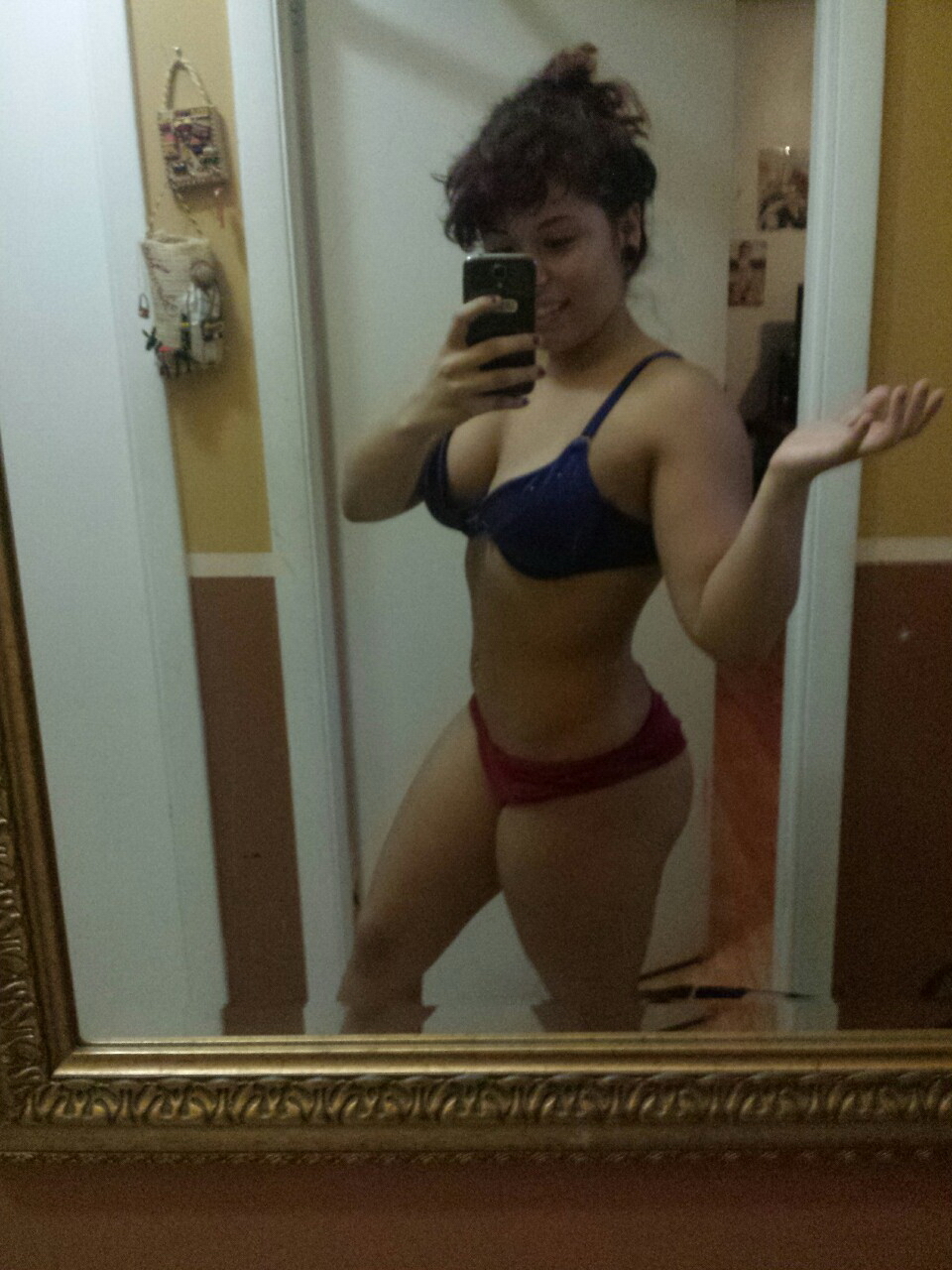 Big Booty Latina Selfie Yoga Girl