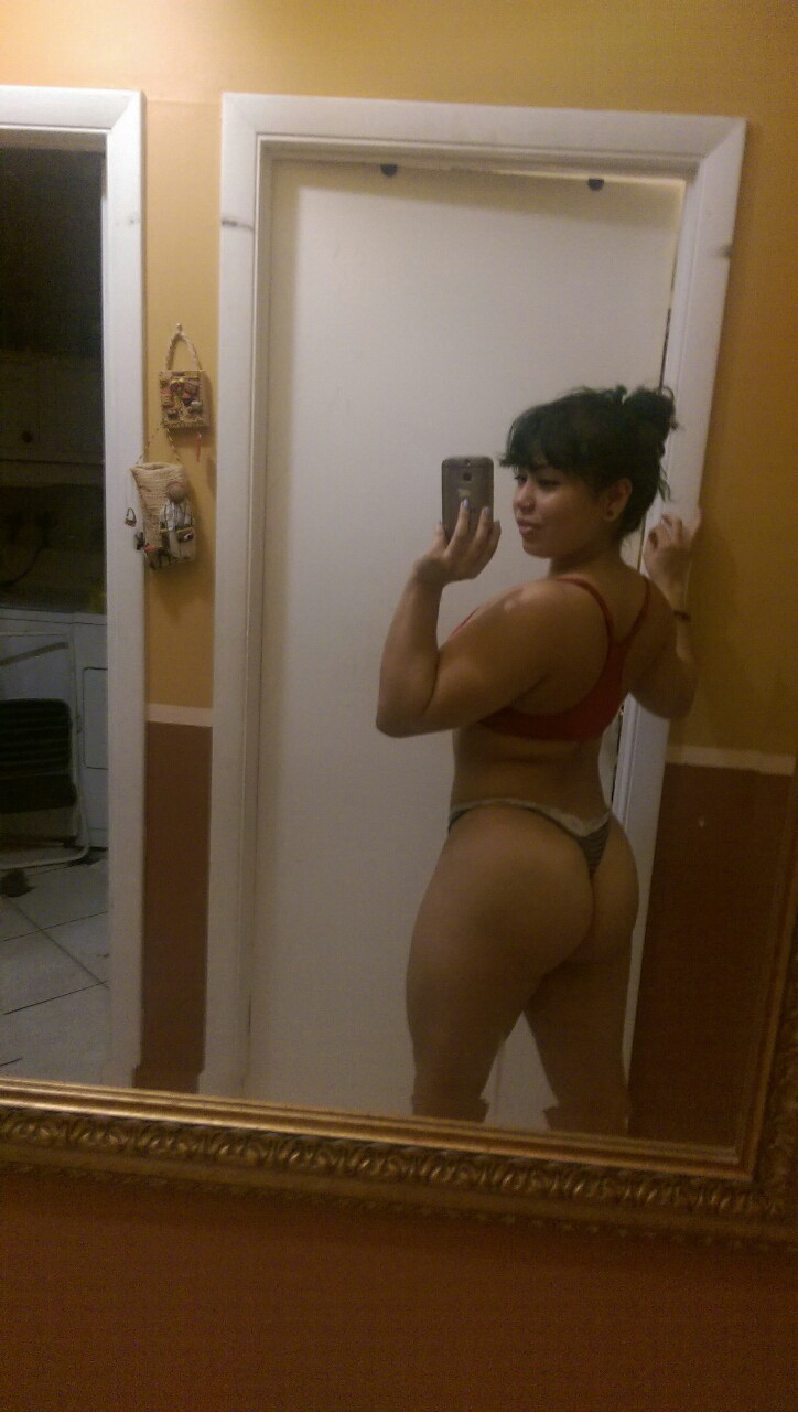 Big Booty Latina Selfie Yoga Girl