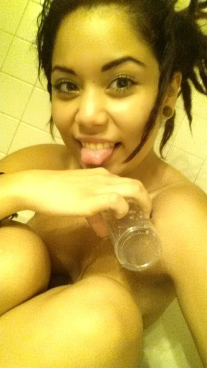 Big Booty Latina Selfie Yoga Girl