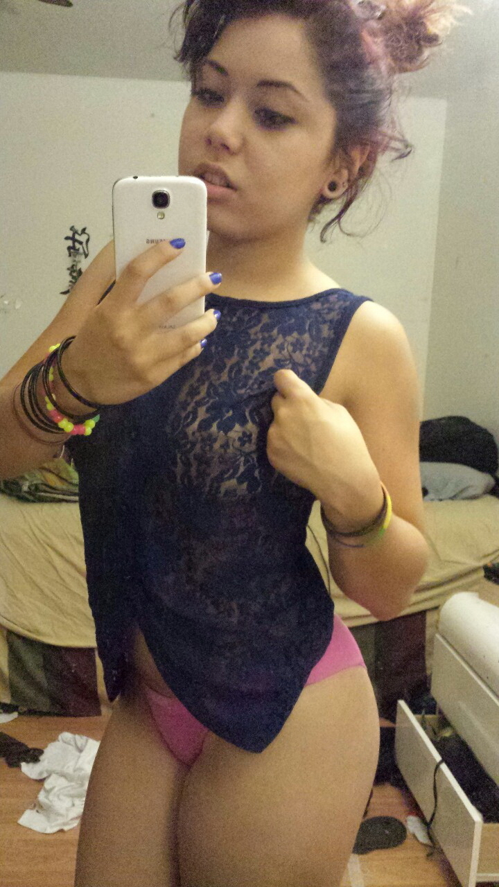 Big Booty Latina Selfie Yoga Girl