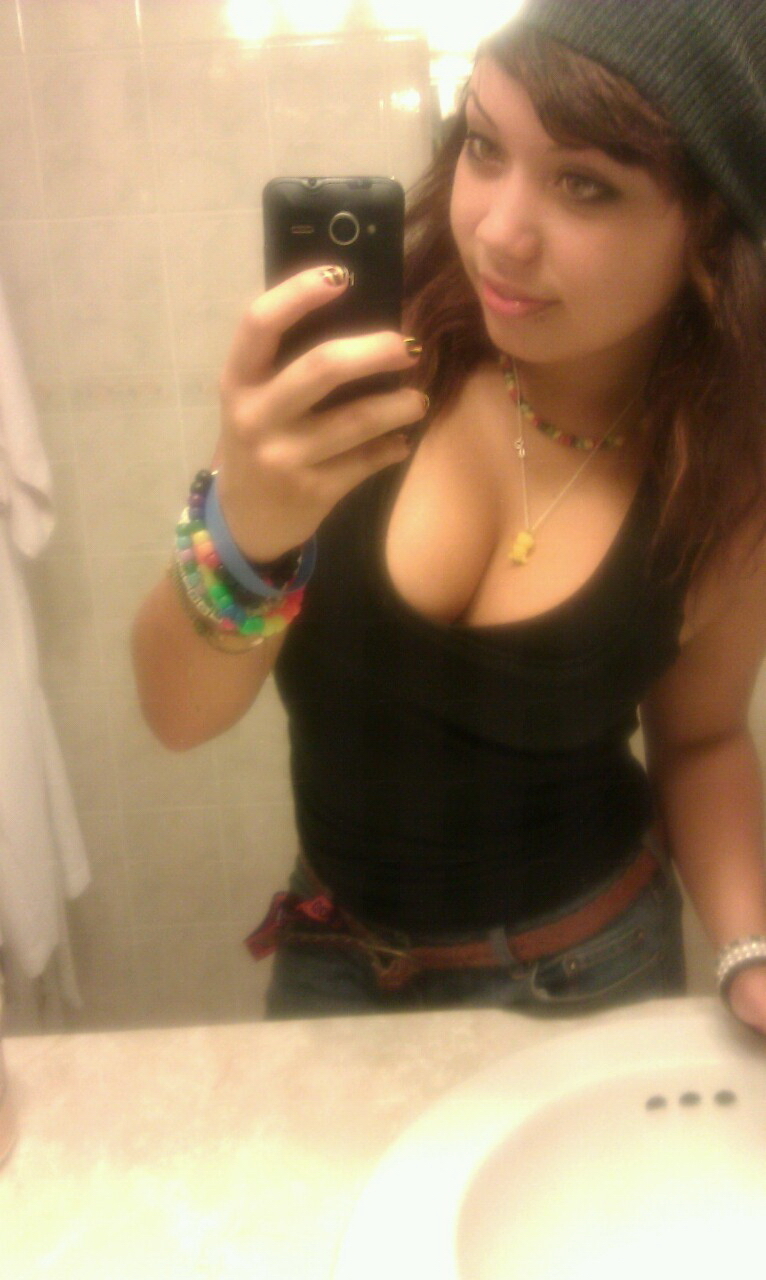 Big Booty Latina Selfie Yoga Girl