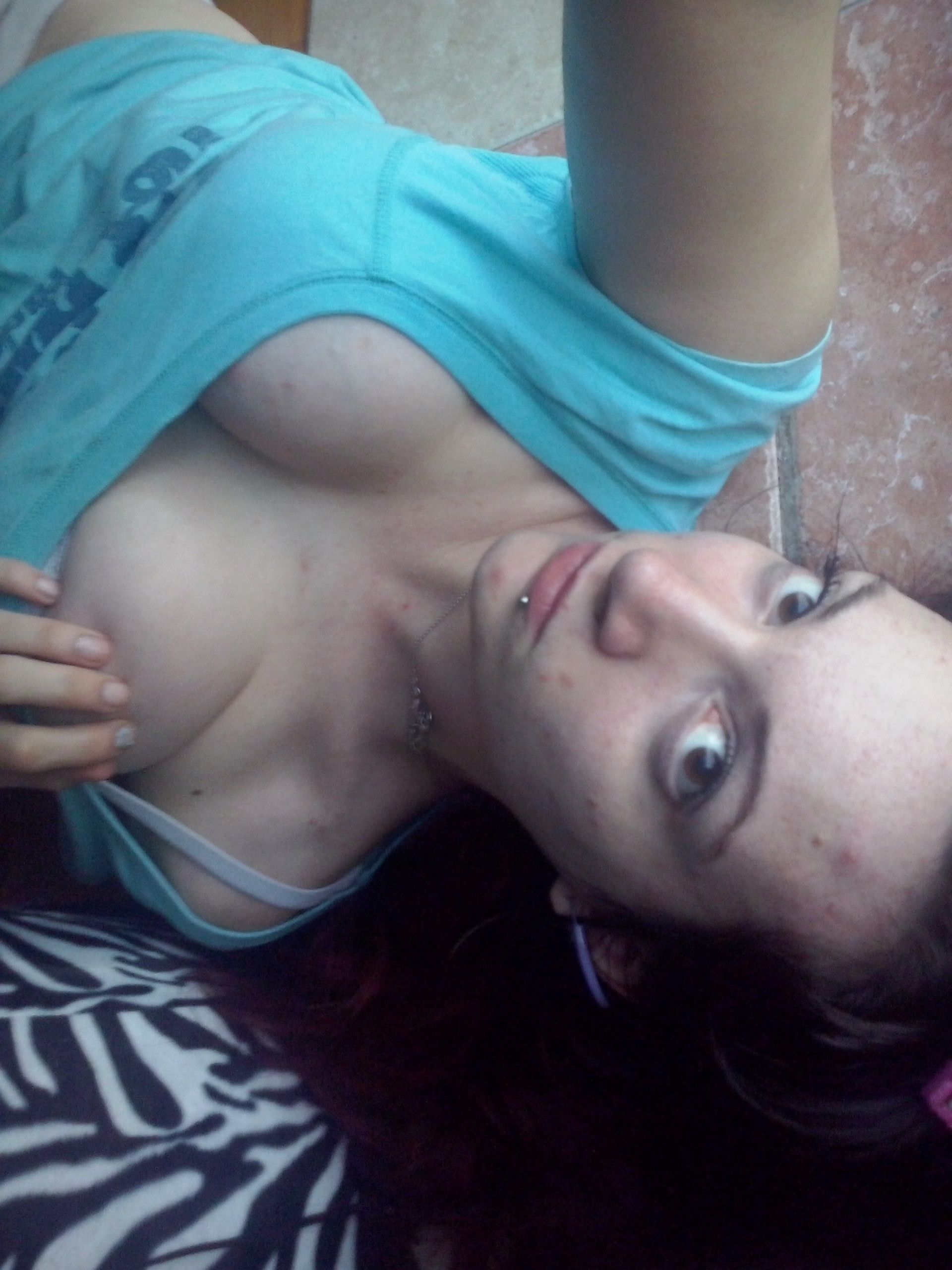 Reppin The Big Natural Titties