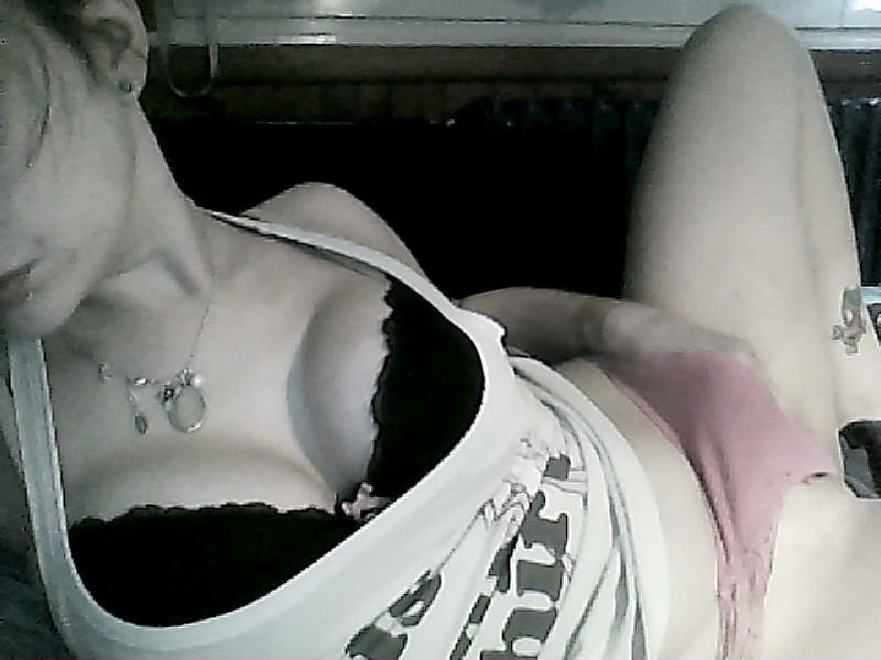 Reppin The Big Natural Titties