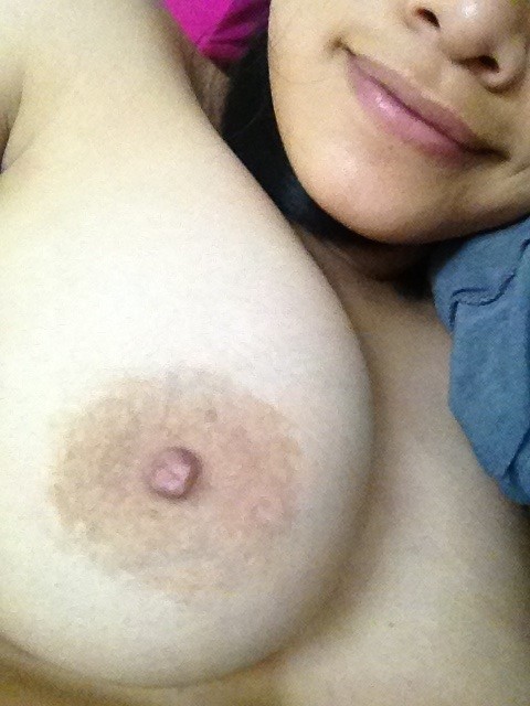 The Perky Tit Selfie Queen Zurelia