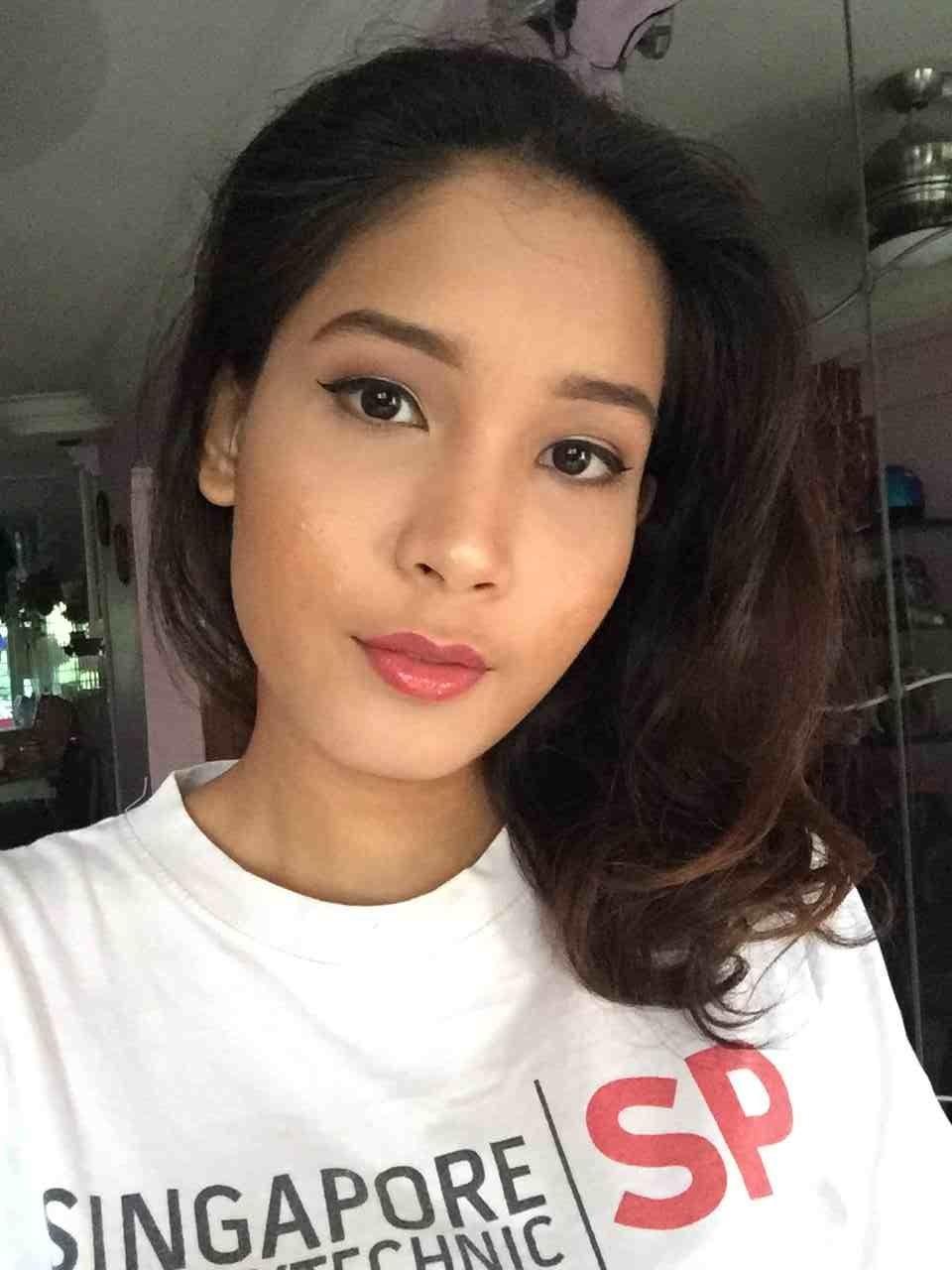 Very Cute Singapore Nurse