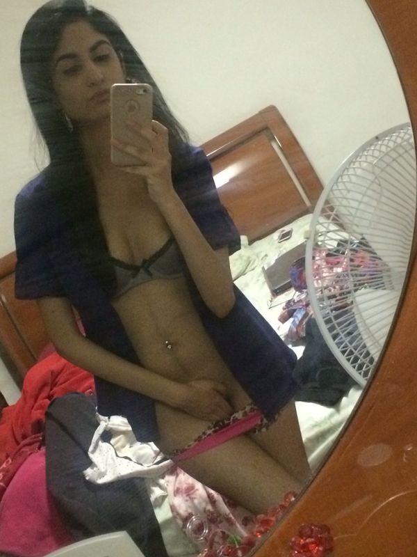 Selfshot And Wet Sana