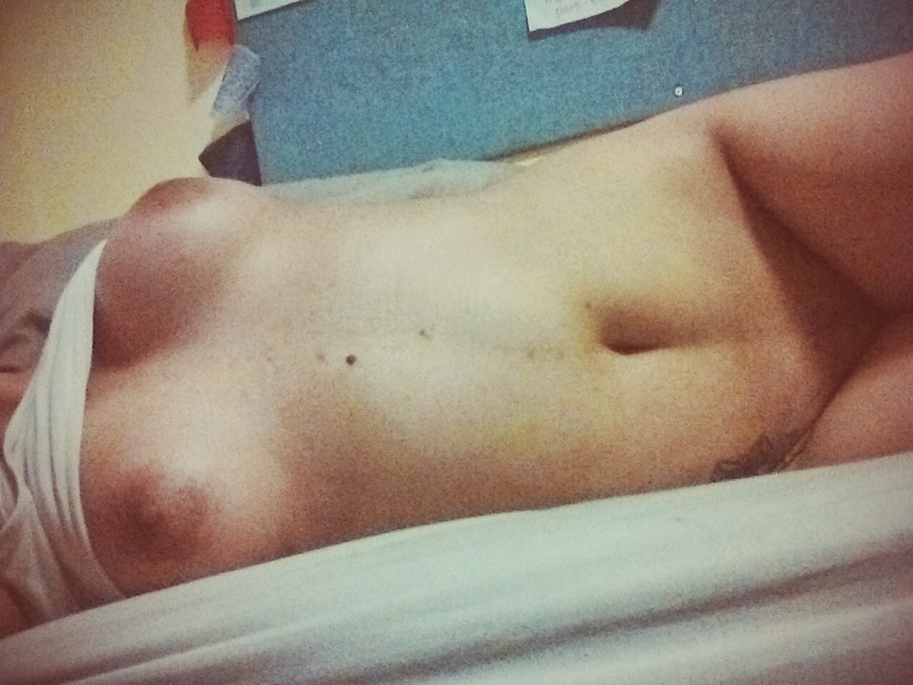 Hong Kong Selfie Curvy Girl Mendizabal