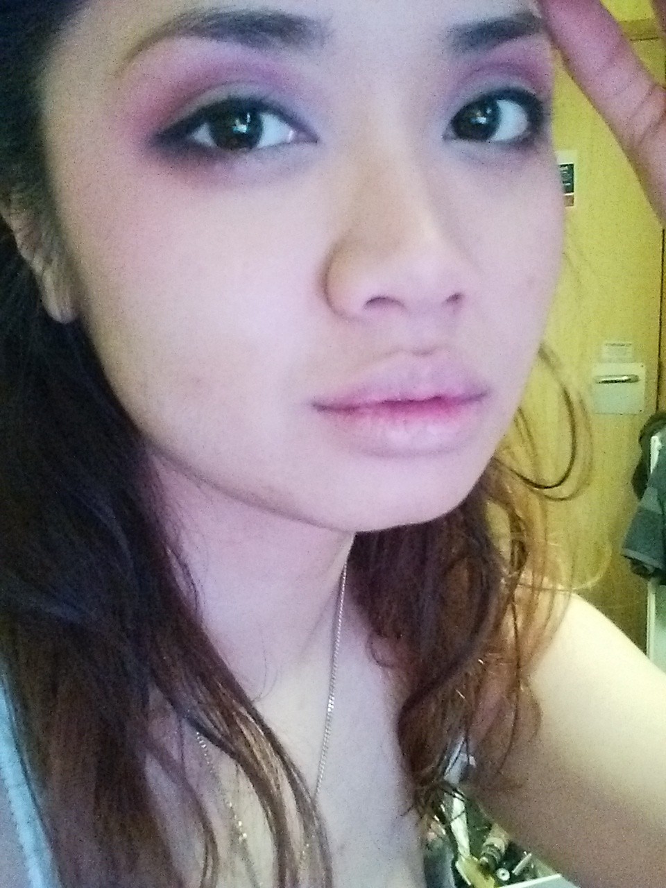 Hong Kong Selfie Curvy Girl Mendizabal