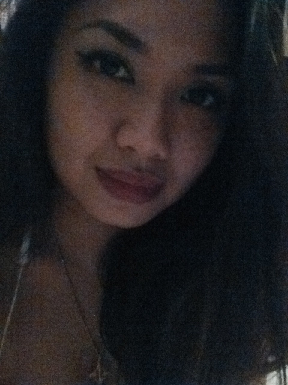 Hong Kong Selfie Curvy Girl Mendizabal