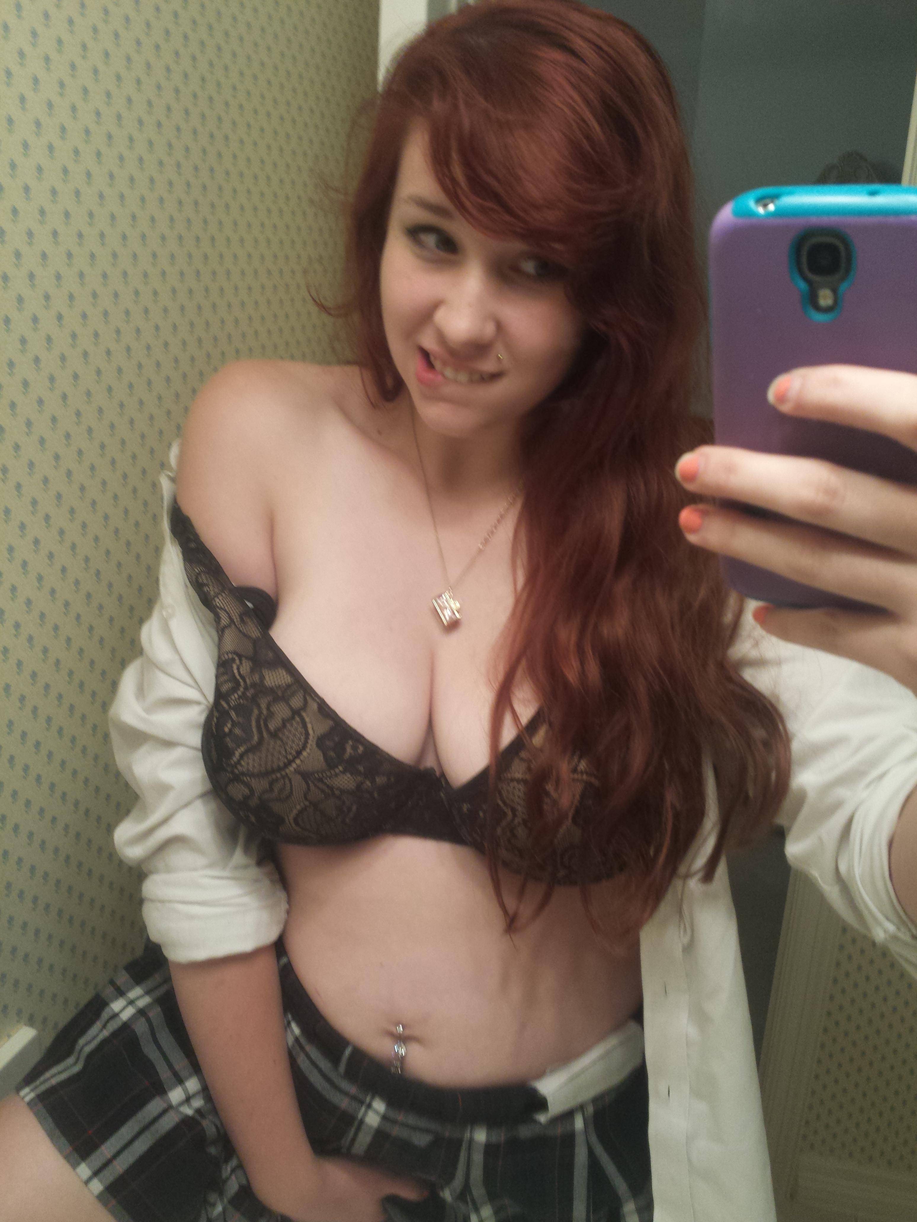 Big Naturals on Reddit Selfies WOW