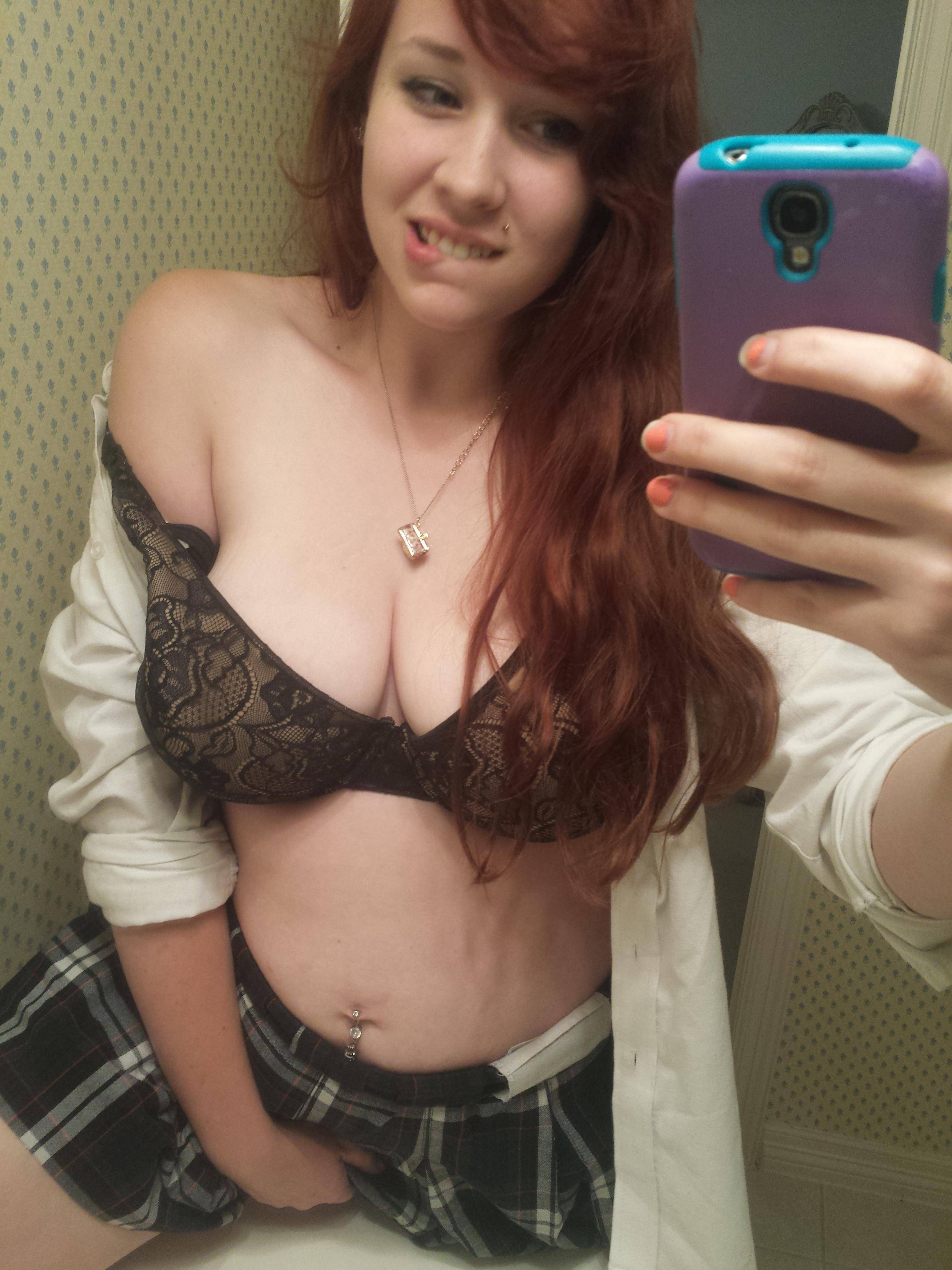 Big Naturals on Reddit Selfies WOW