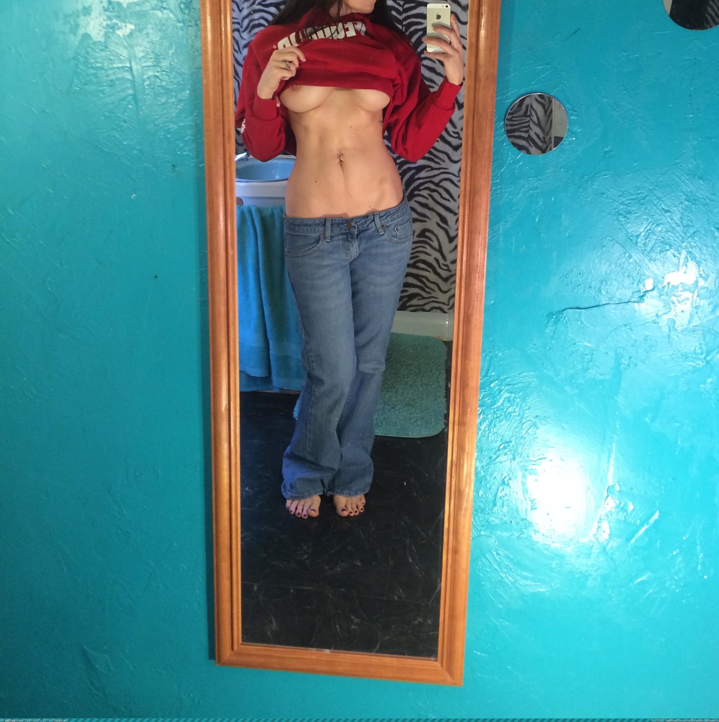 Malibu Red Hoodie Selfie Brunette