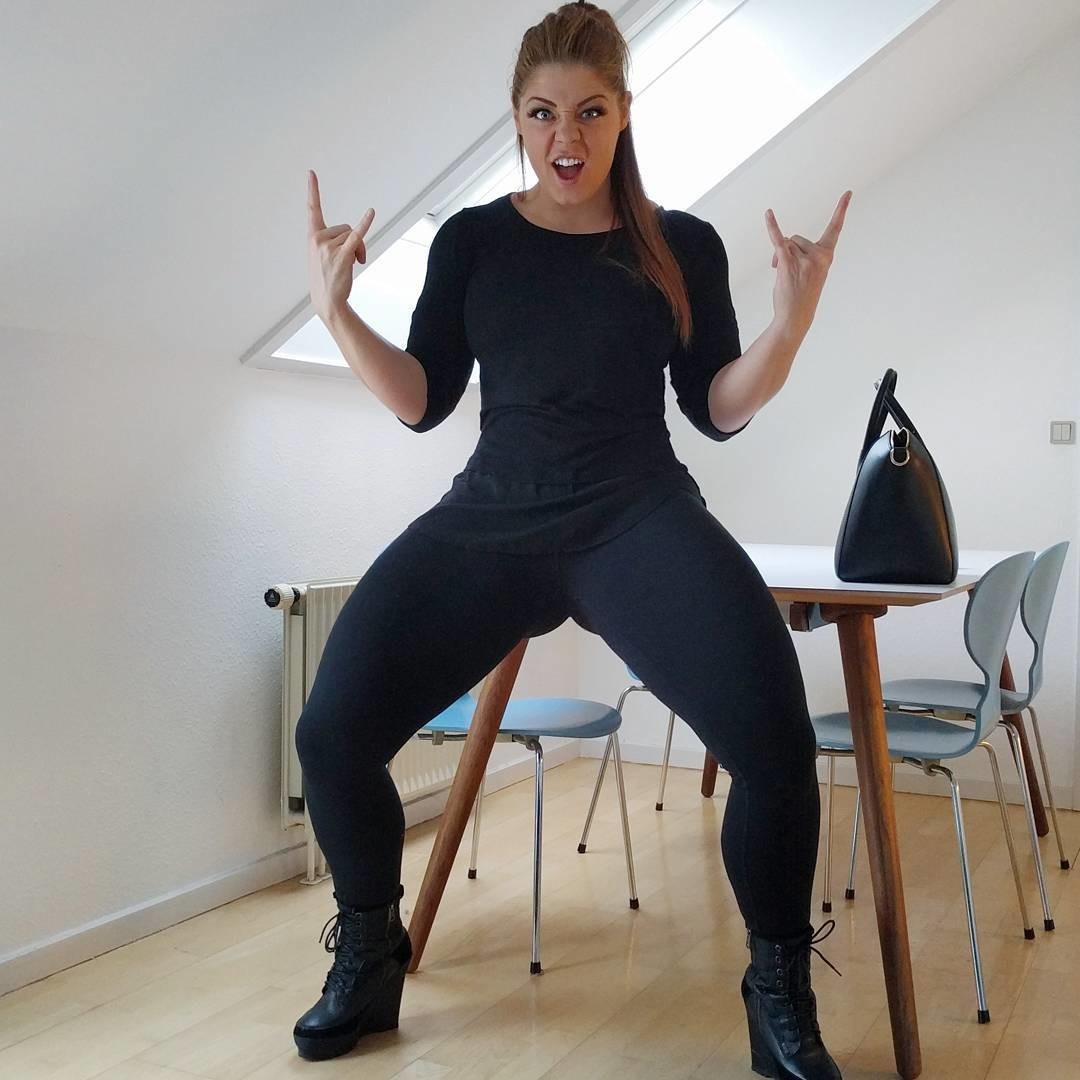 missmiafit - Thick Danish Pawg Power Lifter