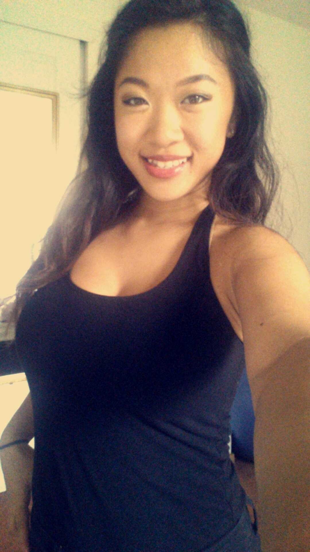Big Tits Asian Vivian