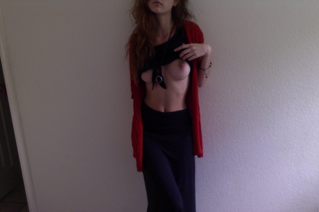 Natural Bush Flexible Yoga Chick