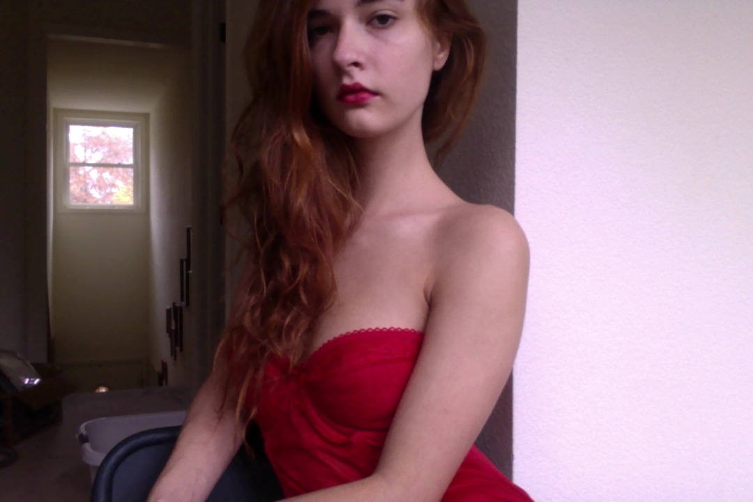 Natural Bush Flexible Yoga Chick