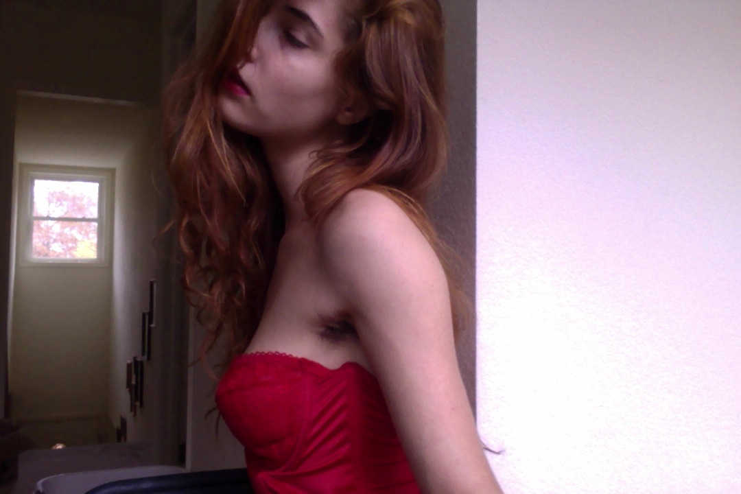 Natural Bush Flexible Yoga Chick