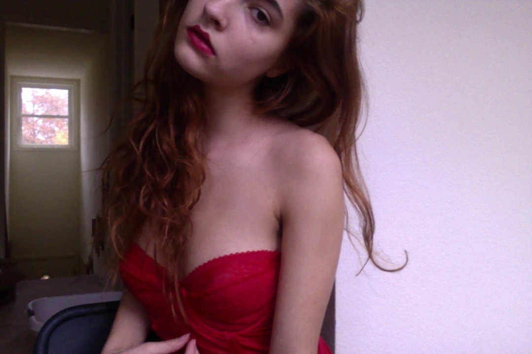 Natural Bush Flexible Yoga Chick