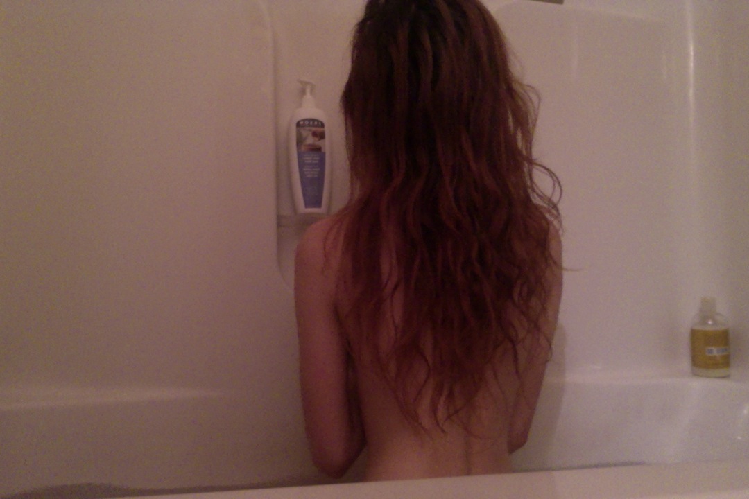 Natural Bush Flexible Yoga Chick