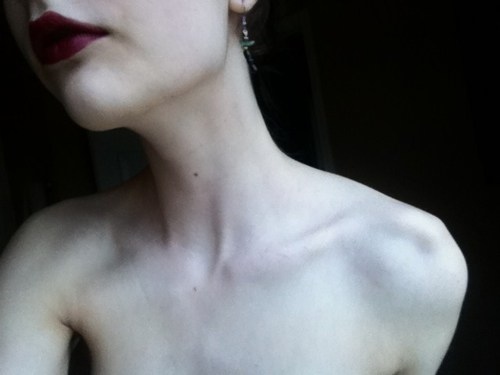 Natural Bush Flexible Yoga Chick