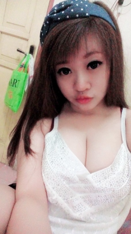 Indonesian Babe Stephanie