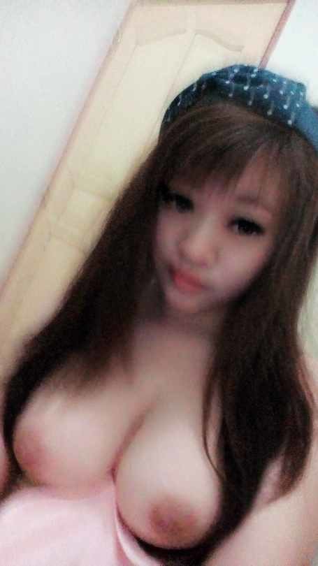 Indonesian Babe Stephanie