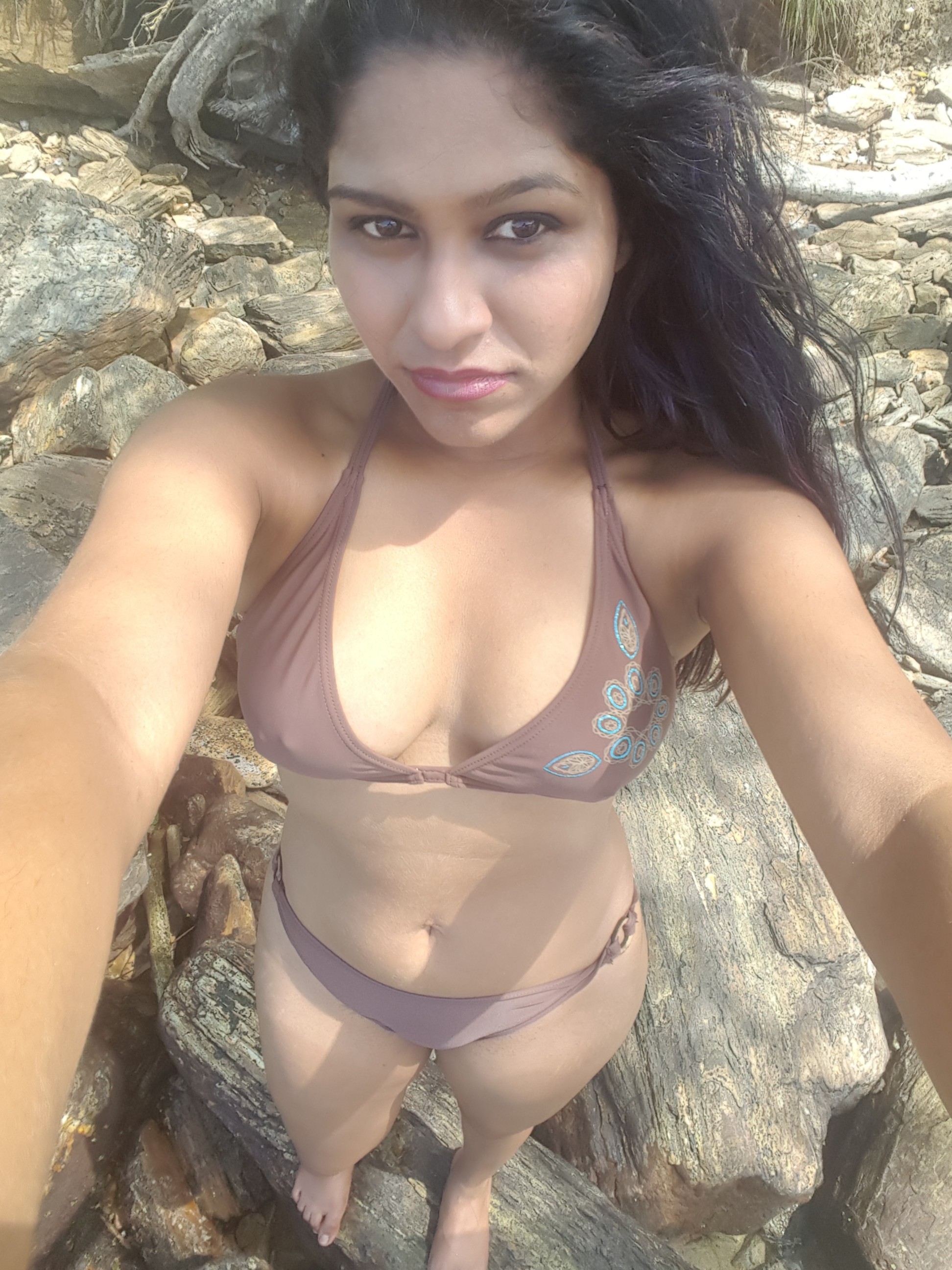 Dirty Brown Gal Dildo and Big Booty