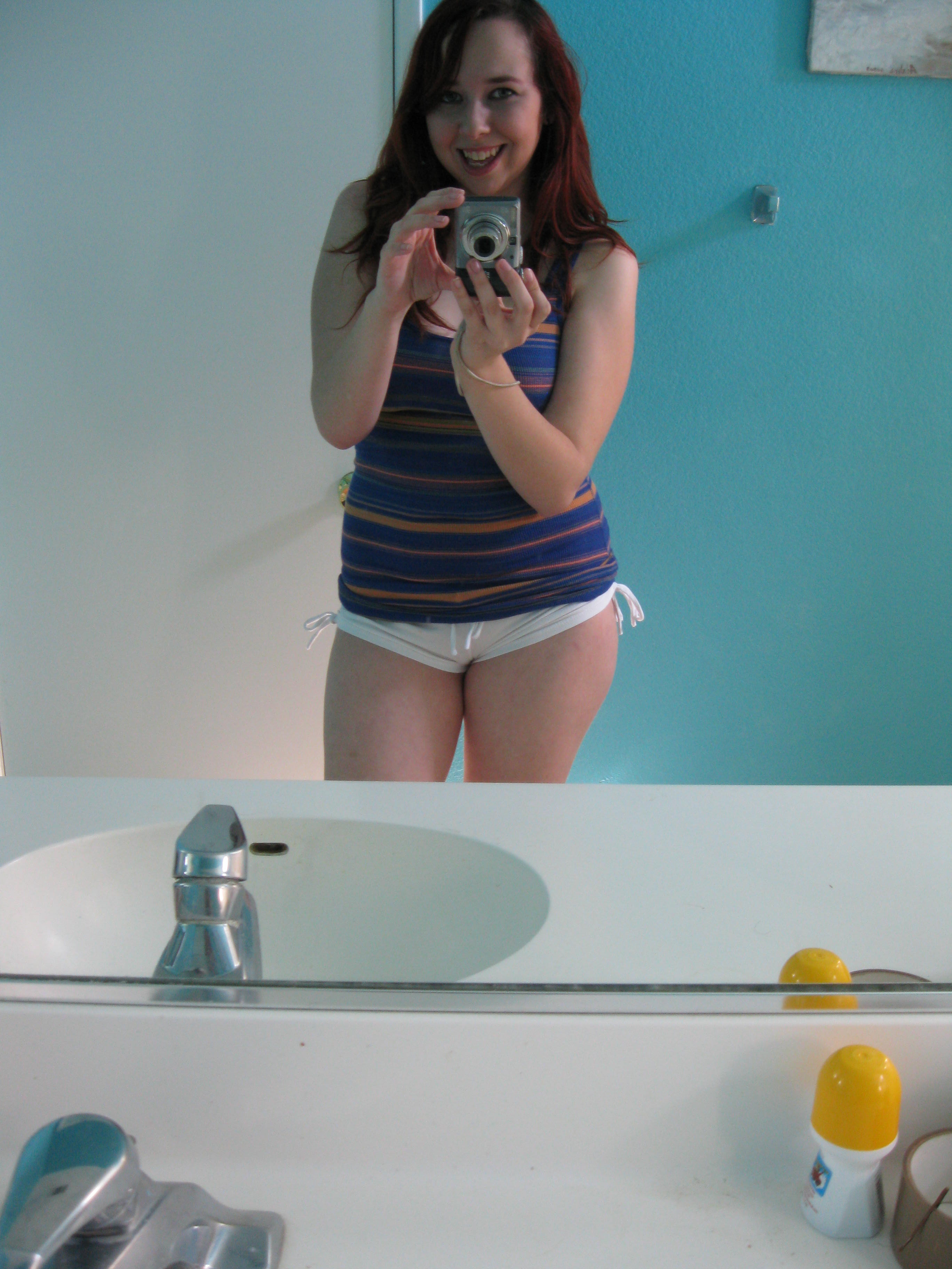 Big Natural Tit Pale Skin Curvy Selfie Brunette