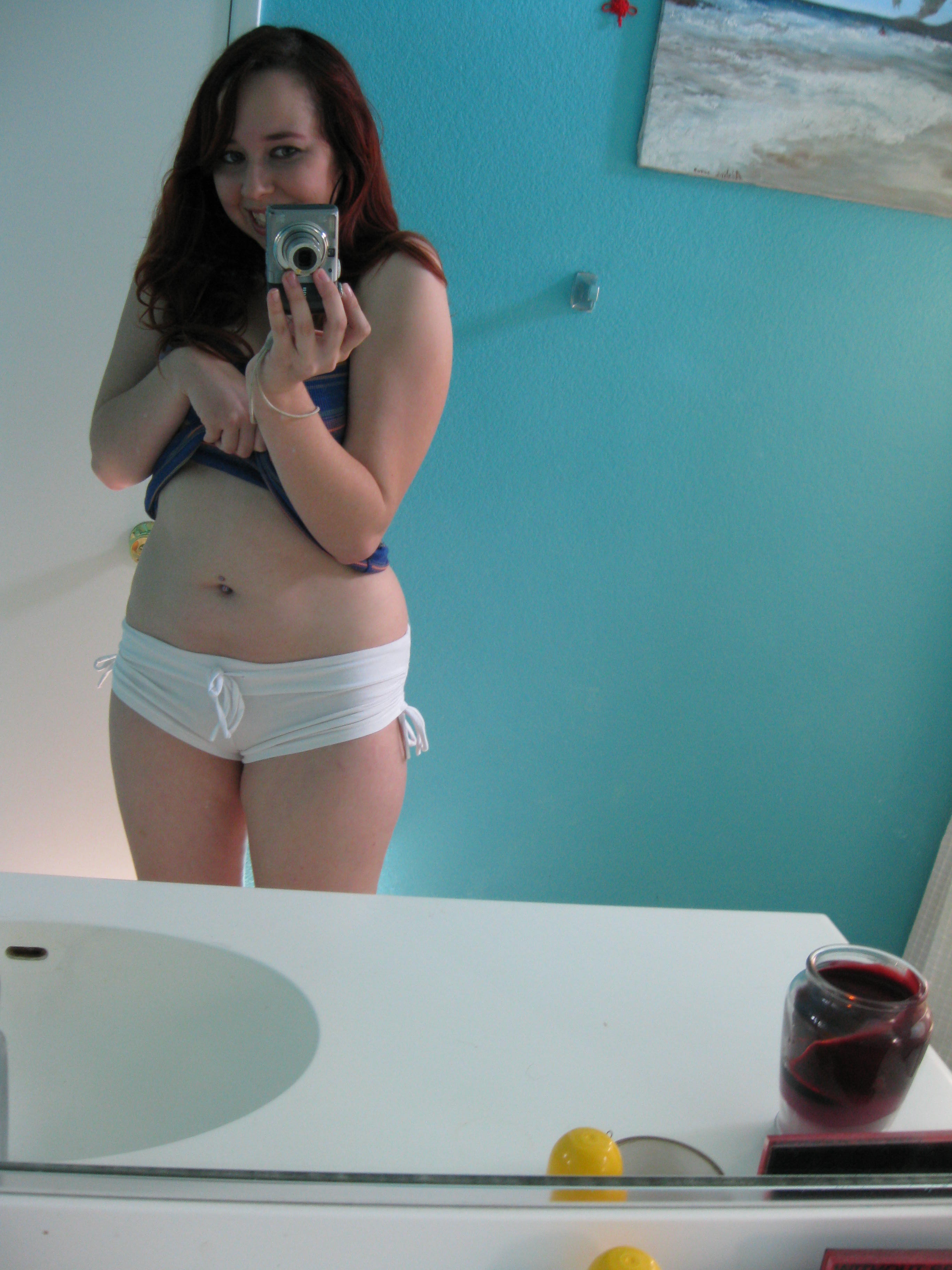 Big Natural Tit Pale Skin Curvy Selfie Brunette