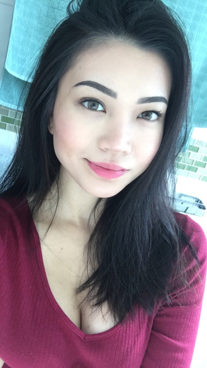 Hot Asian With Freckles Selfies