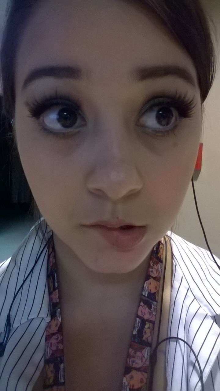 Big Booty Selfie Brunette Sexy Babe