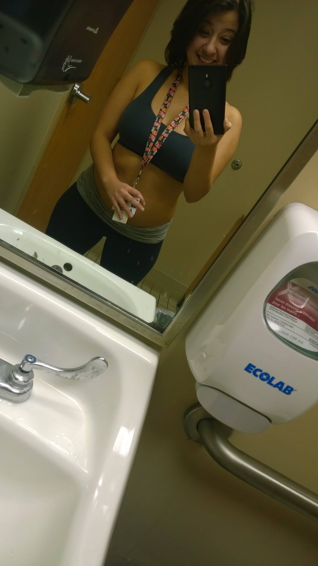 Big Booty Selfie Brunette Sexy Babe