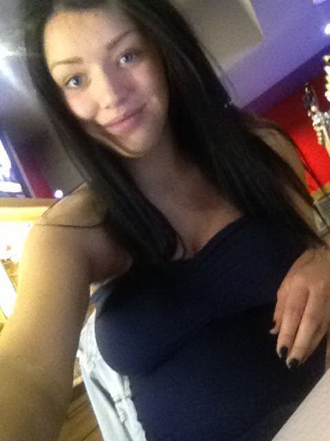 Preggo Selfie Czech Brunette Babe