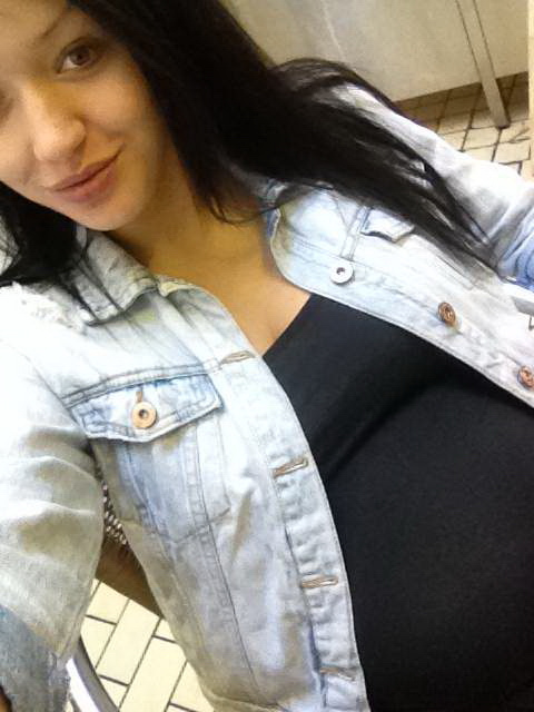 Preggo Selfie Czech Brunette Babe